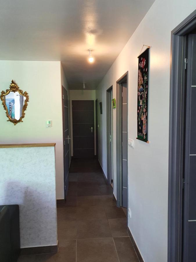1 Chambre Privative Avec Bureau Et Cuisine Dans Maison 105 M2 Montfaucon Montfaucon  Exteriör bild